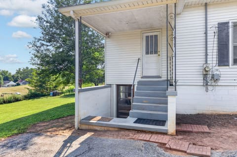 111 Maple Street, Albany, KY 42602 — photo 4