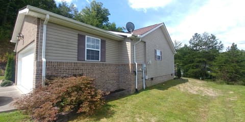 94 Stone Ridge Ct, Corbin, KY 40701 — photo 3