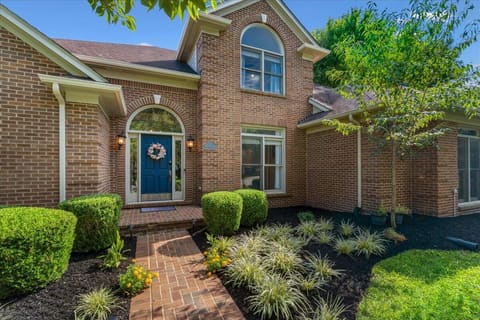 3216 Darlington Circle, Lexington, KY 40509 — photo 2
