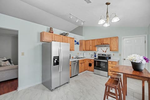 2149 Wilkes Way, Lexington, KY 40505 — photo 4