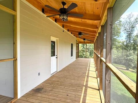 381 Pumpkin Creek Circle, Jamestown, KY 42629 — photo 4