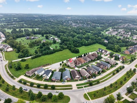 4352 Stuart Hall Boulevard, Lexington, KY 40509 — photo 2