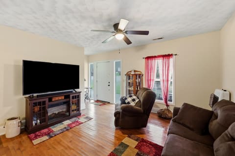 313 Poplar Street, Ravenna, KY 40472 — photo 4