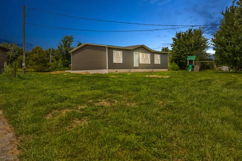 257 Sawmill Road, Jeffersonville, KY 40337 — photo 2