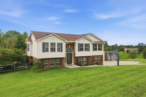 122 Saddle Brook Circle, Berea, KY 40403 — photo 3