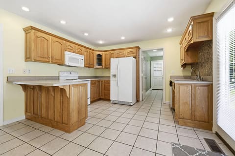 52 Cambridge Drive, Murray, KY 42071 — photo 5