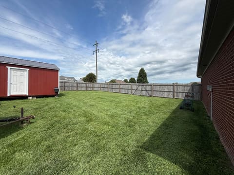 144 Oak Meadow Drive, Berea, KY 40403 — photo 2