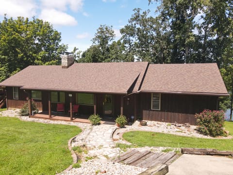 251 Herrington Woods, Harrodsburg, KY 40330 — photo 2