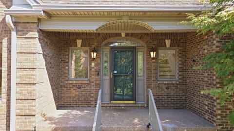 4044 Peppertree Drive, Lexington, KY 40513 — photo 3