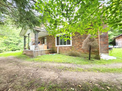 55 Cletis Webb Road, Phyllis, KY 41544 — photo 2