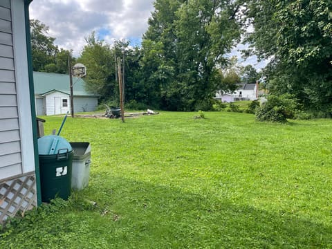 1102 W Chester Avenue, Middlesboro, KY 40965 — photo 4