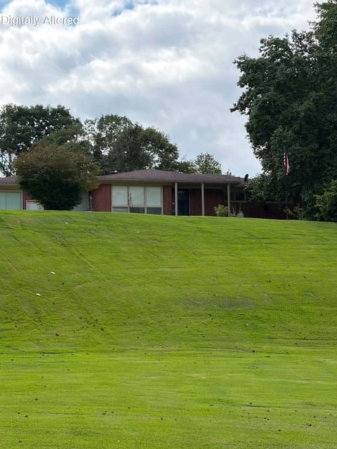 2188 US-460 East, West Liberty, KY 41472 — photo 2