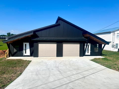 323 Randolph Street, Somerset, KY 42501 — photo 2