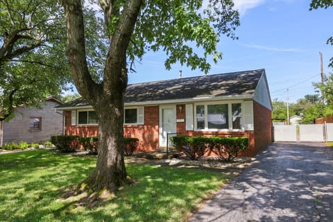 245 Vanderbilt Drive, Lexington, KY 40517 — photo 2
