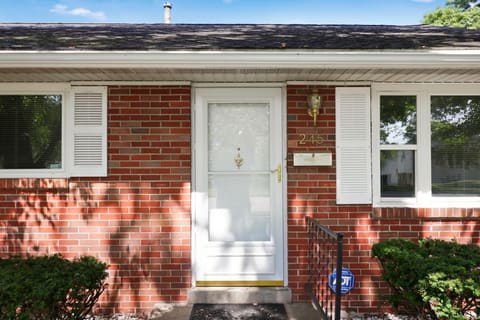 245 Vanderbilt Drive, Lexington, KY 40517 — photo 4