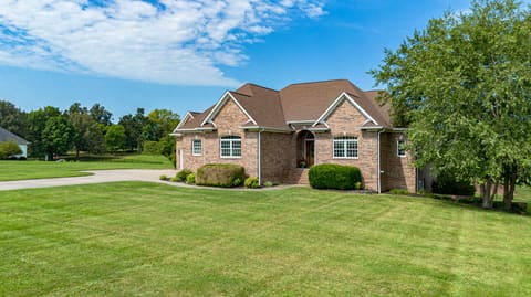 2427 S Friendship Road, Paducah, KY 42003 — photo 2