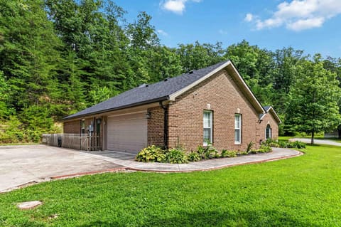 240 Madison View Road, Berea, KY 40403 — photo 5