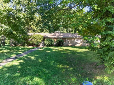920 Yarbro Lane, Paducah, KY 42003 — photo 2