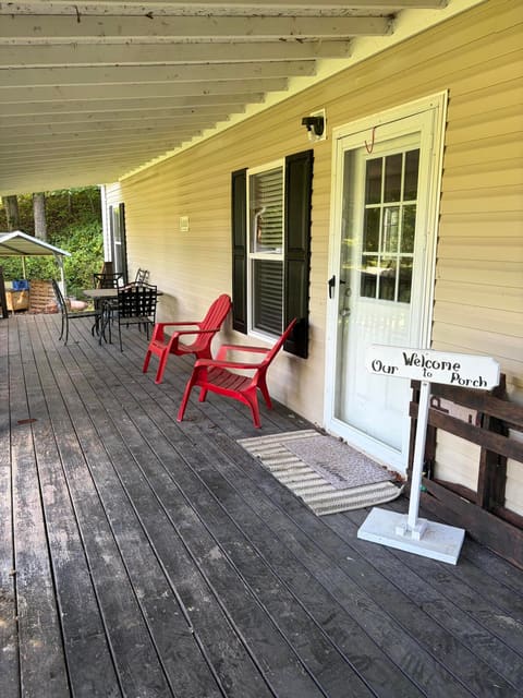3562 Old Beaver Road, Frenchburg, KY 40322 — photo 4