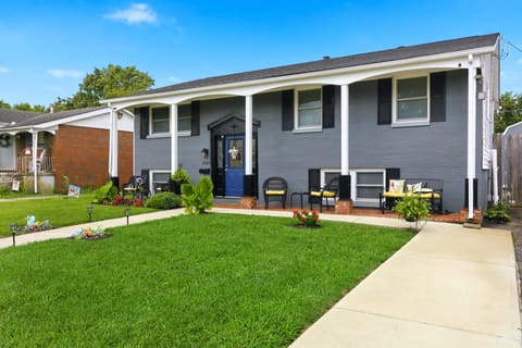 2025 New Orleans Drive, Lexington, KY 40505 — photo 2