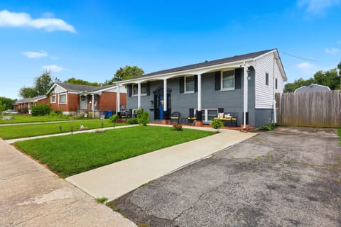 2025 New Orleans Drive, Lexington, KY 40505 — photo 3