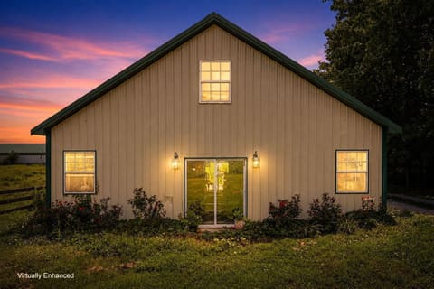 2309 Oregon Road, Versailles, KY 40383 — photo 2