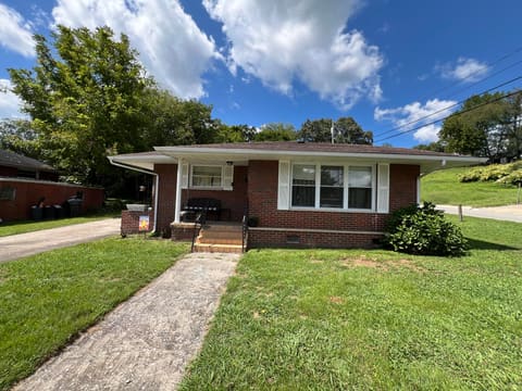 1500 S Elm Street, Corbin, KY 40701 — photo 3
