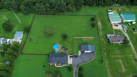 1523 Slickback road Road, Benton, KY 42025 — photo 4
