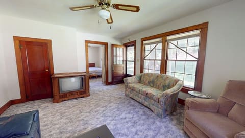 1715 Iuka Road, Grand Rivers, KY 42045 — photo 5