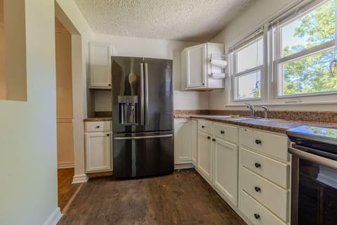 417 N Wilson Avenue, Morehead, KY 40351 — photo 2