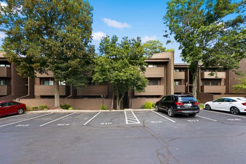 750 Shaker Drive 515, Lexington, KY 40504 — photo 2