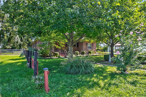 104 College Street, Millersburg, KY 40348 — photo 4
