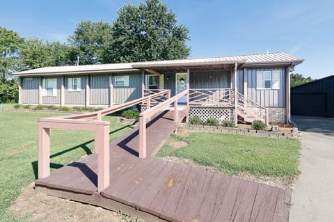 100 College Drive, Kevil, KY 42053 — photo 2