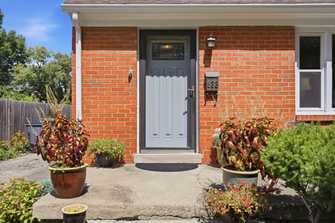 833 Furlong Drive, Lexington, KY 40504 — photo 4