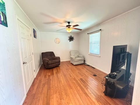 5619 Pembroke-Fairview Road, Pembroke, KY 42266 — photo 3