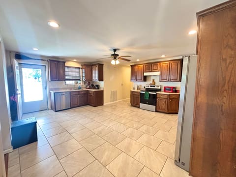5619 Pembroke-Fairview Road, Pembroke, KY 42266 — photo 5