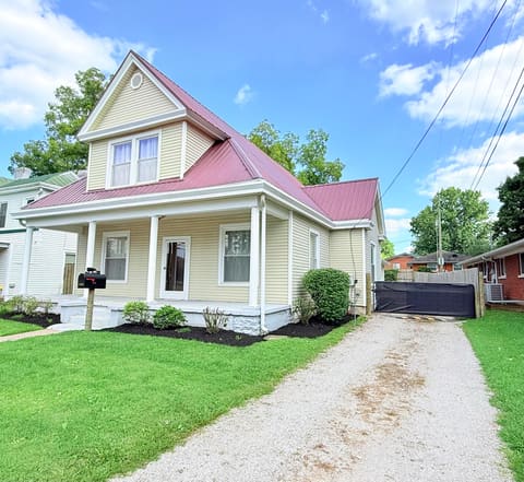 278 E Main Street, Paris, KY 40361 — photo 2