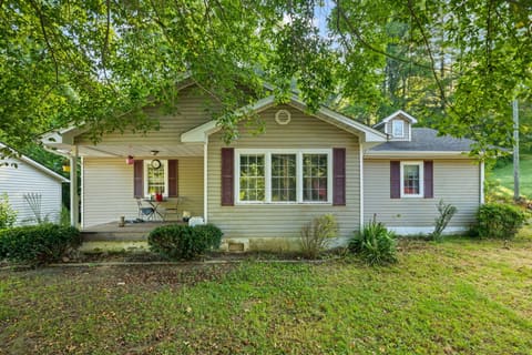 1435 Clover Bottom Creek Road, McKee, KY 40447 — photo 3