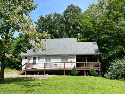 806 Harbor Springs Road, Jamestown, KY 42629 — photo 2