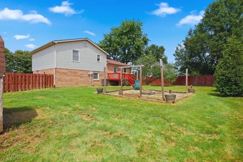421 Meadow Drive, Berea, KY 40403 — photo 4