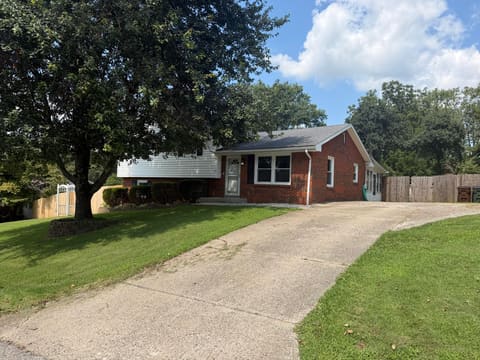 1511 Diane Court, Mt Sterling, KY 40353 — photo 2