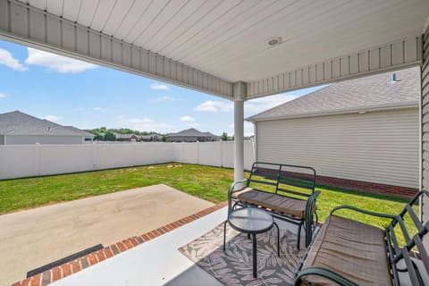 303 N Abbey Way, Hopkinsville, KY 42240 — photo 5