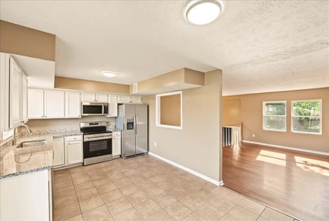 3328 Downing Place, Lexington, KY 40517 — photo 5