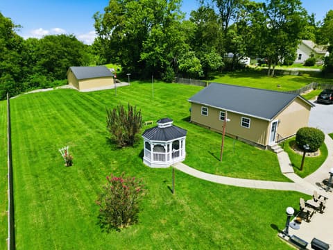 411 E 2nd Street, Perryville, KY 40468 — photo 5