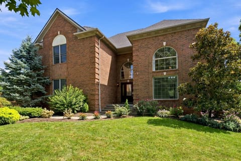 1300 Mumford Lane, Lexington, KY 40513 — photo 2