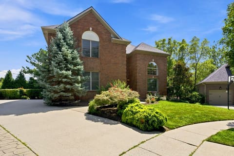 1300 Mumford Lane, Lexington, KY 40513 — photo 4
