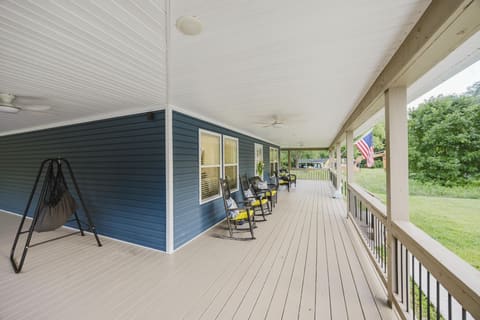 8 Courtney Lane, Stanton, KY 40380 — photo 5