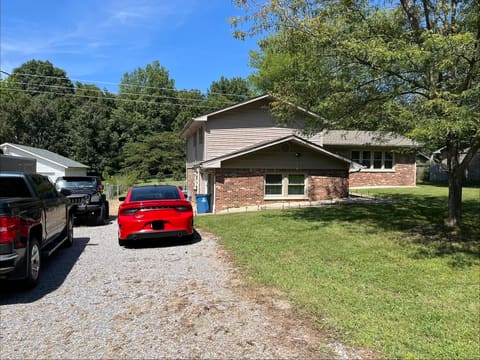6740 Greenfield Drive, Paducah, KY 42003 — photo 3