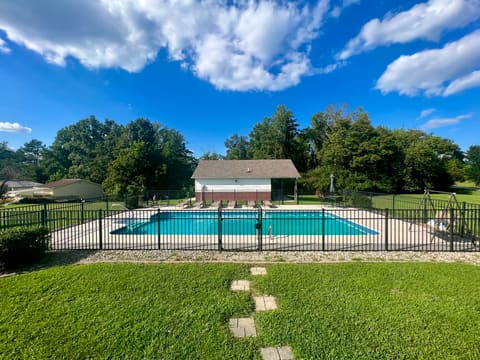 36 Trooper Island Road 36, Whitley City, KY 42653 — photo 4