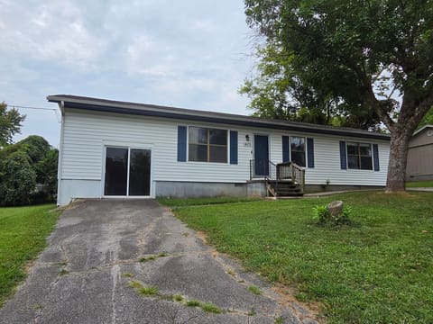 1405 Barberry Place, Hopkinsville, KY 42240 — photo 3